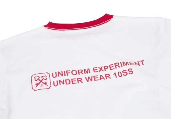 ユニフォームエクスペリメントuniform experiment WhiteLine バックロゴリンガーTシャツ 白赤2 K-118008_002