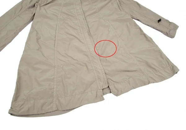 ISSEY MIYAKE me Poly Nylon Shirring Zip Up Coat K-118054_011