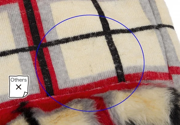 ゴルチエジーンズGAULTIER JEAN'S ファーチェックニットベスト クリーム赤黒40 K-118154_013