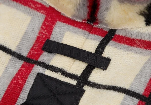 ゴルチエジーンズGAULTIER JEAN'S ファーチェックニットベスト クリーム赤黒40 K-118154_014