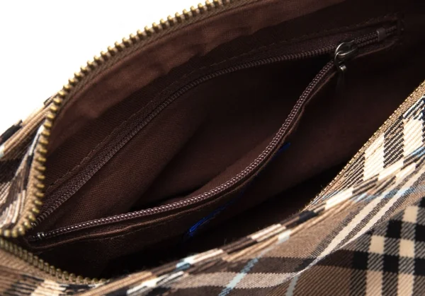 バーバリー ブルーレーベルBURBERRY BLUE LABEL バイアスノバチェックショルダーポーチ モカ K-118286_013