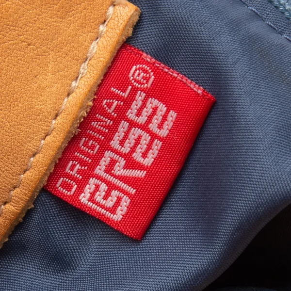 BREE Leather Shoulder Bag K-118574_019