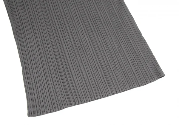 イッセイミヤケISSEY MIYAKEプリーツハイネックカットソー グレーM K-118774_008