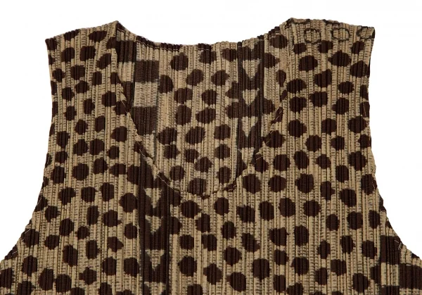 PLEATS PLEASE Drawing Printed Cardigan & Sleeveless Dress K-118866_014