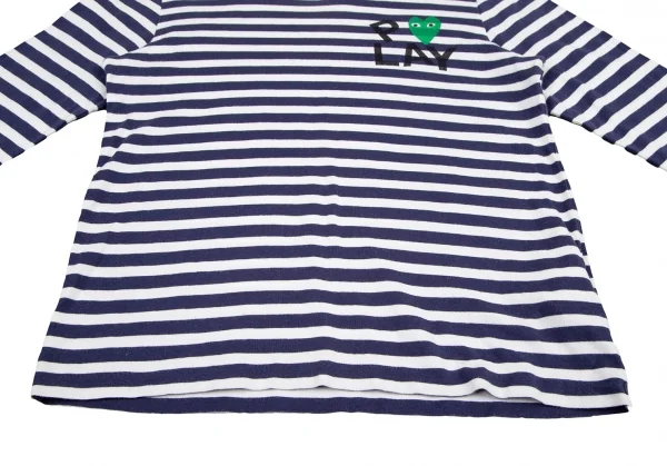 プレイ コムデギャルソンPLAY COMME des GARCONSハートロゴプリントボーダーカットソー 紺白緑M K-119236_010