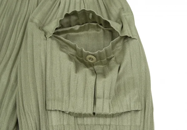 プリーツプリーズPLEATS PLEASE 消しプリーツカーゴショートパンツ カーキグリーン3 K-119260_006