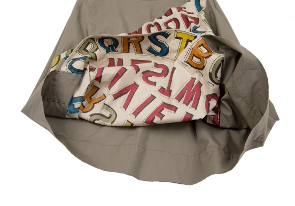 ヴィヴィアンウエストウッド レッドレーベルVivienne Westwood Red Label アルファベットプリント変形切替スカート カーキベージュ2 K-119288_011