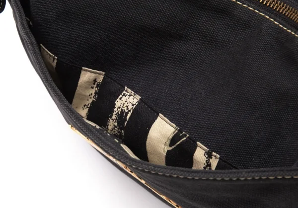 ヴィヴィアンウエストウッドVivienne Westwood メタルオーブキャンバスショルダーバッグ 黒 K-119395_004