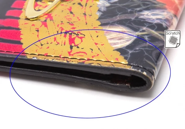 ヴィヴィアンウエストウッドVivienne Westwood フラワープリントオーブパスケース 他 ゴールドマルチ K-119396_004