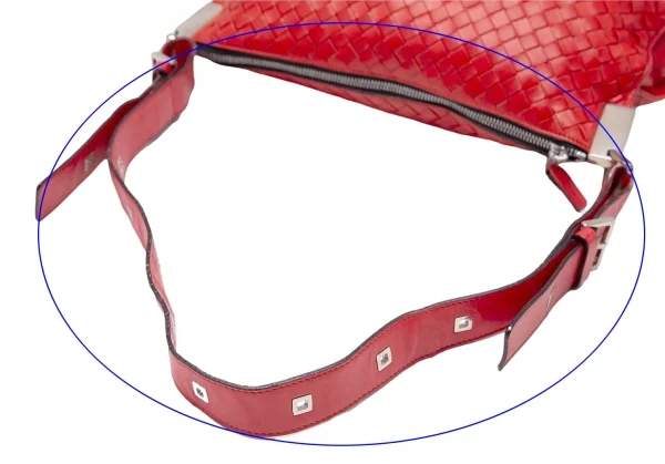 ボッテガヴェネタBOTTEGA VENETA イントレチャートショルダーバッグ 赤 K-119454_008