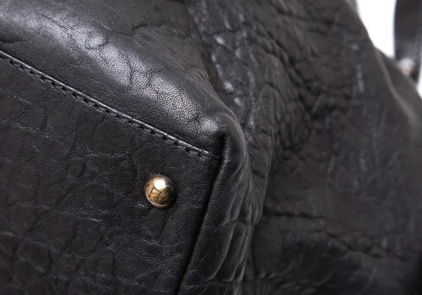 フェンディFENDI バックルベルトデザインシュリンクレザーバッグ 黒 K-119455_009