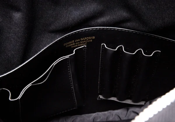 コムコム コムデギャルソンCOMME des GARCONS シンセティックレザーサークルシルエットバッグ 黒 K-119483_011
