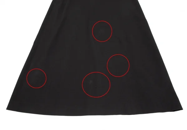 イッセイミヤケISSEY MIYAKE コットンストレッチバックスリットスカート 黒2 K-119524_005