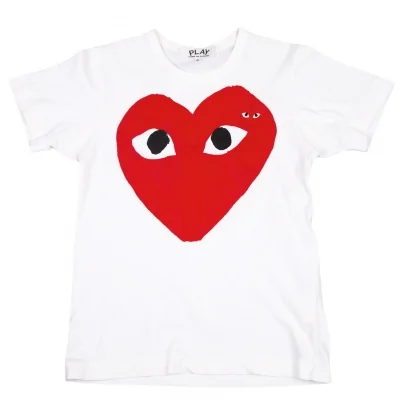 PLAY COMME des GARCONS Heart Printed Wappen T-shirt