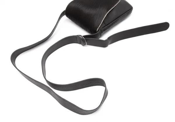 ジャンポールゴルチエJean Paul GAULTIER ハラコフラップミニショルダーバッグ 黒 K-119842_010