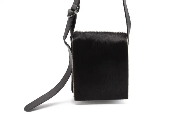 ジャンポールゴルチエJean Paul GAULTIER ハラコフラップミニショルダーバッグ 黒 K-119842_003