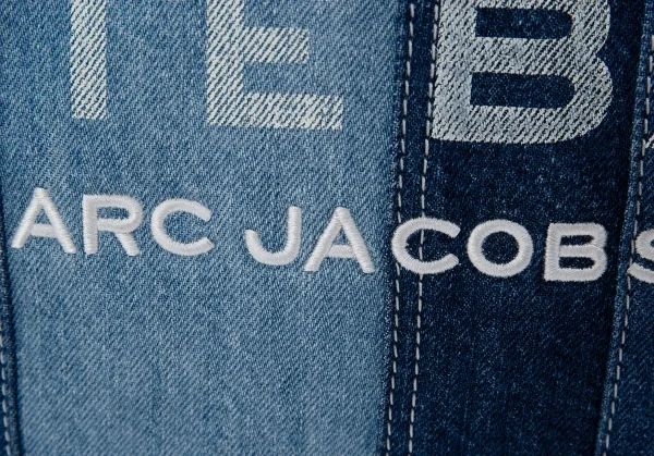 マークジェイコブスMARC JACOBS パッチワークデニムトートバッグ インディゴ K-120538_011