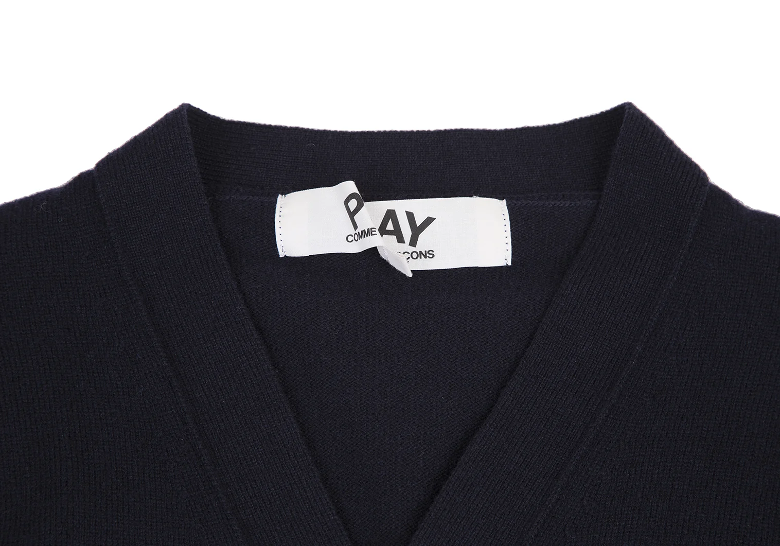 PLAY COMME des GARCONS ハートワッペン　カーディガン プレイ コムデギャルソンPLAY COMME des GARCONS ハートワッペン