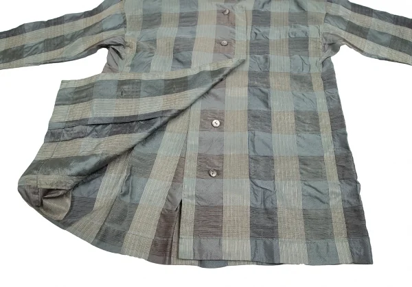 イッセイミヤケペルマネンテISSEY MIYAKEPERMANENTE シルクチェック織りノーカラーブラウス 緑M K-122456_011