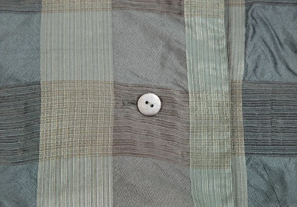 イッセイミヤケペルマネンテISSEY MIYAKEPERMANENTE シルクチェック織りノーカラーブラウス 緑M K-122456_006