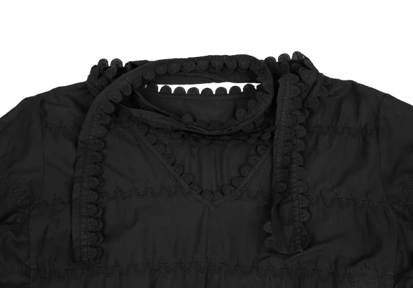 ISSEY MIYAKE HaaT Embroidered Lace V-neck Short Sleeve Dress K-122973_004