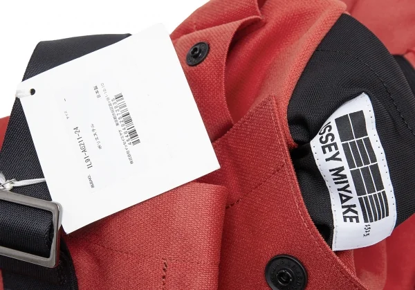 イッセイミヤケISSEY MIYAKE 132 5. OBI フラットプレスバックパック エンジF K-123064_013
