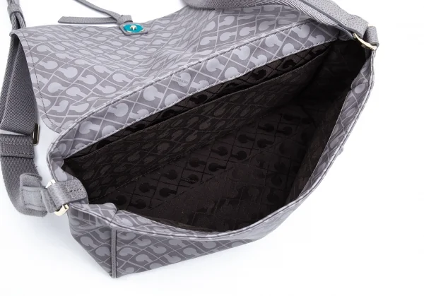 ゲラルディーニGHERARDINI ソフティモノグラムフラップショルダーバッグ ラベンダーF K-123677_012