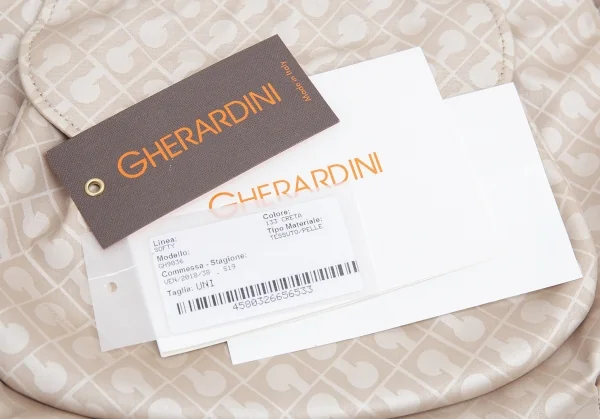 ゲラルディーニGHERARDINI ソフティモノグラムショルダーバッグ ベージュF K-123678_015