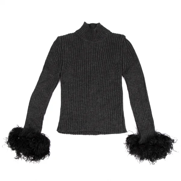 ヴァレンティノVALENTINO LES TRICOTS 袖ファー装飾ニットセーター チャコールグレーS位 K-123891_002