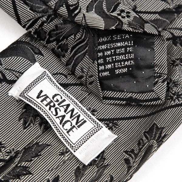 ジャンニヴェルサーチGIANNI VERSACE ボタニカルジャガードストライプタイ グレー K-124137_006