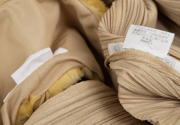 PLEATS PLEASE Detaching Boa Collar Motorcycle Long Coat K-124147_019