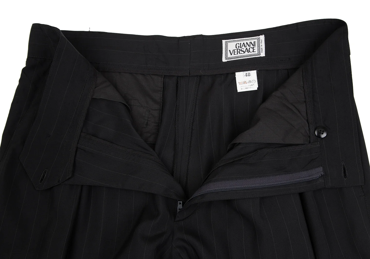 ジャンニヴェルサーチGIANNI VERSACE シルクピンストライプ3B