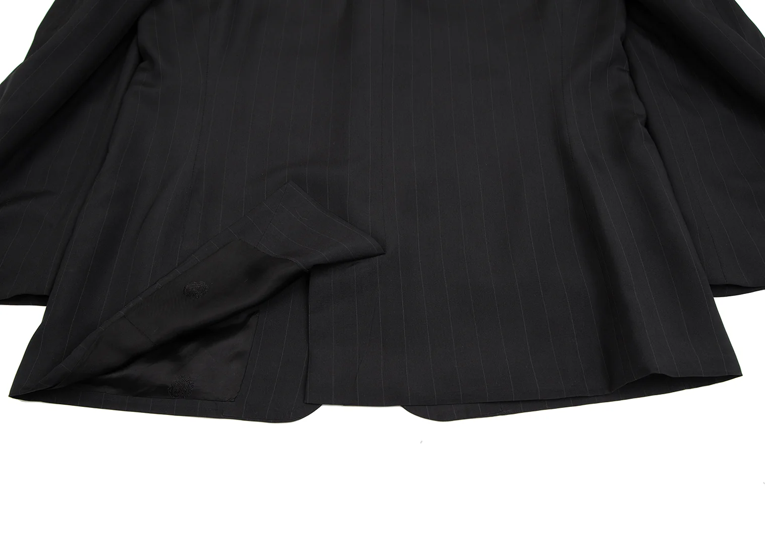 ジャンニヴェルサーチGIANNI VERSACE シルクピンストライプ3B