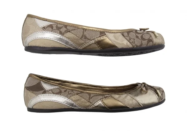 コーチCOACH シグネチャーパターン切り替えバレエシューズ ゴールド23cm位 K-124427_003