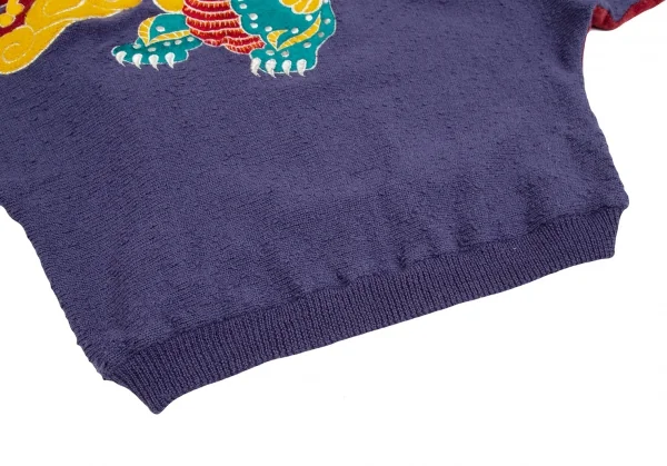 カンサイ インターナショナルKansai INTERNATIONAL 幻獣刺繍バイカラーニットセーター エンジ紫M位 K-124440_008