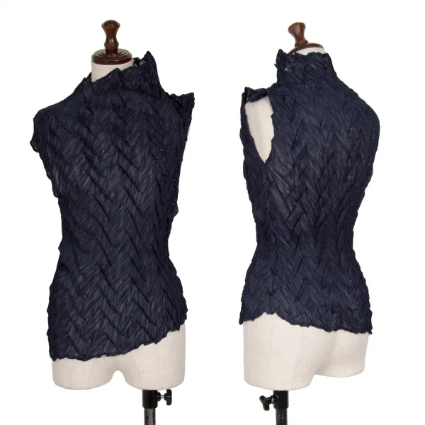 ISSEY MIYAKE FETE Pleats Sleeveless Top Navy S-M K-124595_001