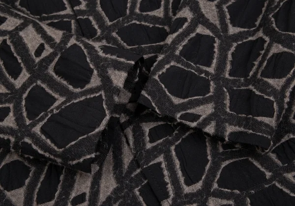 イッセイミヤケ メンISSEY MIYAKE MEN ネットカットジャガードデザインセットアップスーツ 黒グレー4 K-125121_005