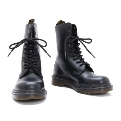 Dr.Martens 1490 10 Holes Boots