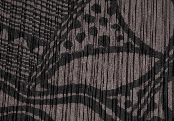 PLEATS PLEASE Multi Pattern Print Pleated T Shirt K-125389_009