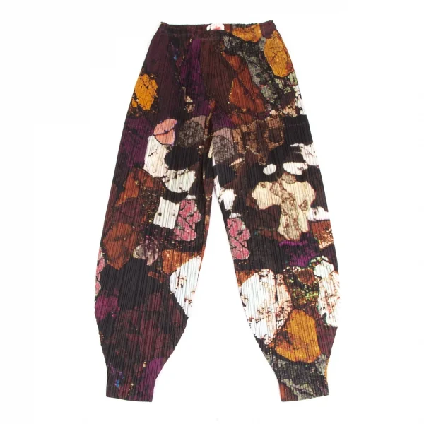 PLEATS PLEASE Graphic Print Pleated Jodhpurs Pants Multi-Color 1 K-125709_001
