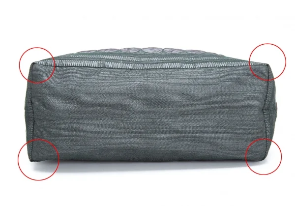 イッセイミヤケハートタマシャISSEY MIYAKE HaaT TaMaSHa チェーン装飾刺繍ショルダーバッグ グレー緑 K-125931_011