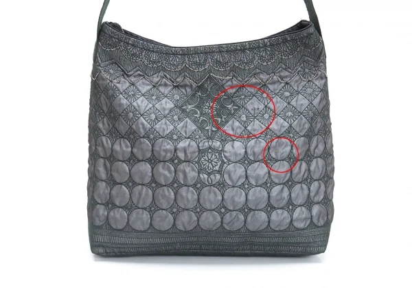 イッセイミヤケハートタマシャISSEY MIYAKE HaaT TaMaSHa チェーン装飾刺繍ショルダーバッグ グレー緑 K-125931_003