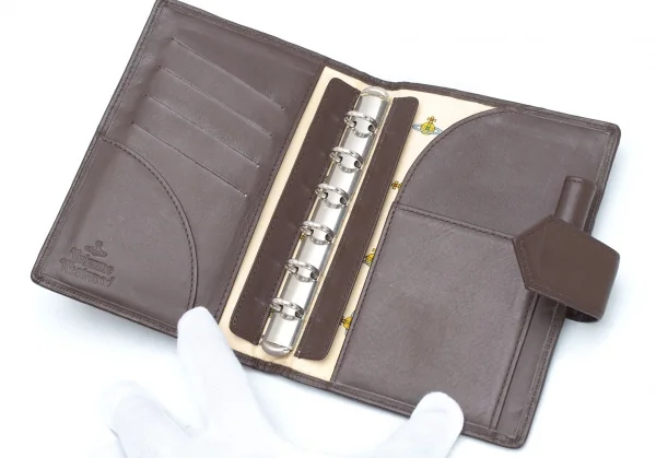 ヴィヴィアンウエストウッドVivienne Westwood オーブアーガイルレザーシステム手帳 茶他 K-126019_008