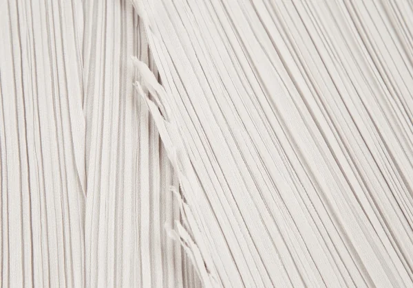 プリーツプリーズPLEATS PLEASE ギザギザカット切替プリーツノースリーブ ライトグレー3 K-126215_007