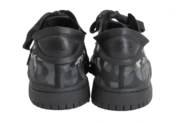 コムデギャルソン×ナイキCOMME des GARCONS×NIKE DUNK LOW CDG
