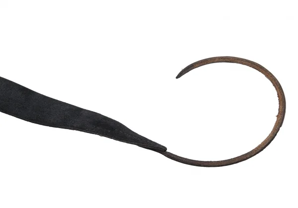 ISSEY MIYAKE Leather Hook Buckle Belt K-126480_009