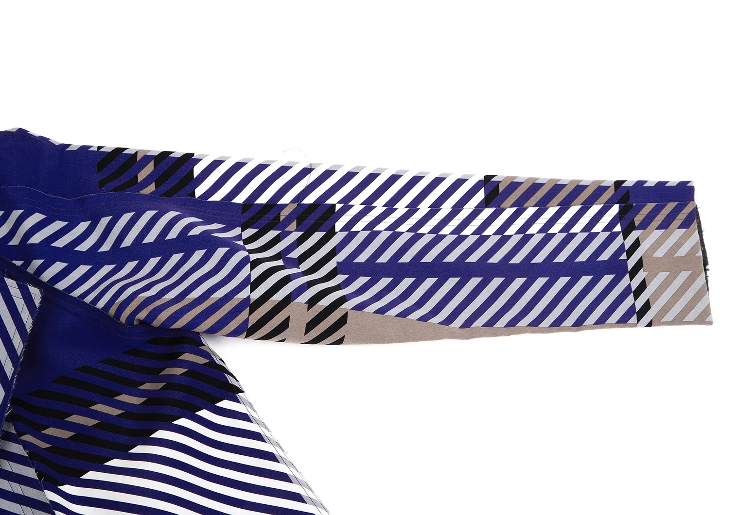 イッセイミヤケISSEY MIYAKE ボンディングリバーシブルプリント
