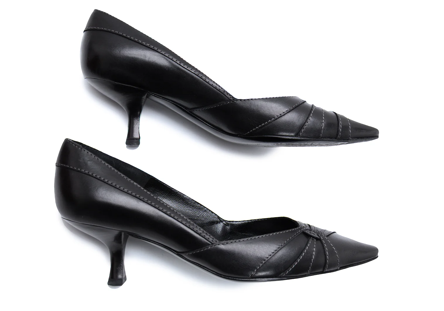 サルヴァトーレフェラガモ Salvatore Ferragamo レザーヒール