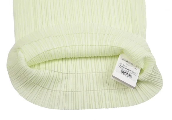 PLEATS PLEASE Mock Neck Inside Out Pleated T Shirt K-126949_010