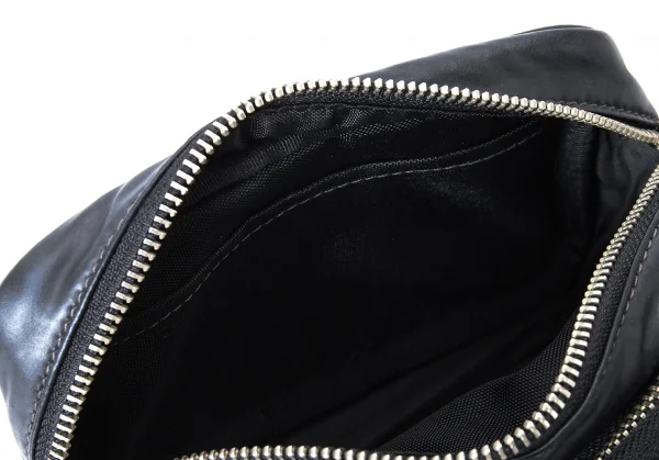 ジャンポールゴルチエJean Paul GAULTIER コーティングマルチポケットショルダーバッグ 黒 K-127218_014